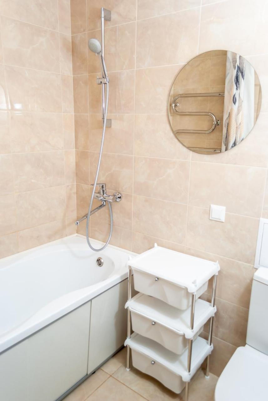 Nauky Avenue Apartment Kharkov Luaran gambar
